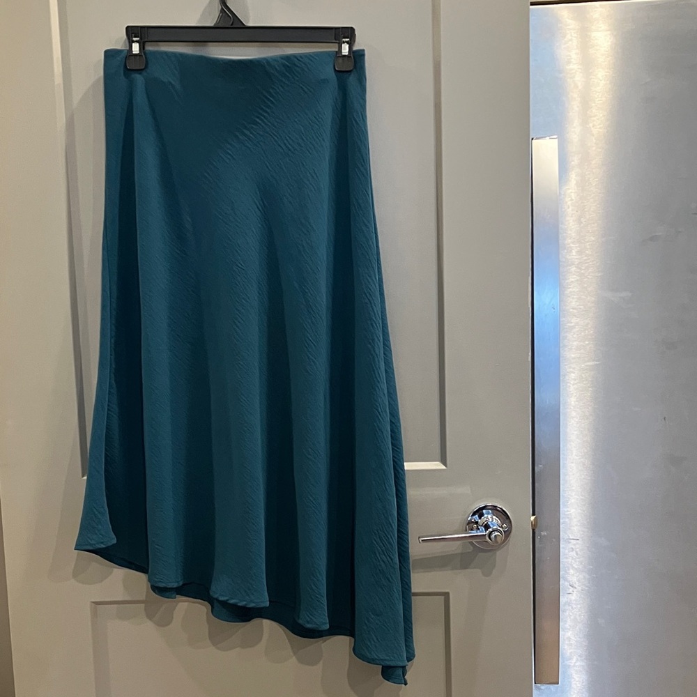 Chic Asymmetrical Teal Skirt